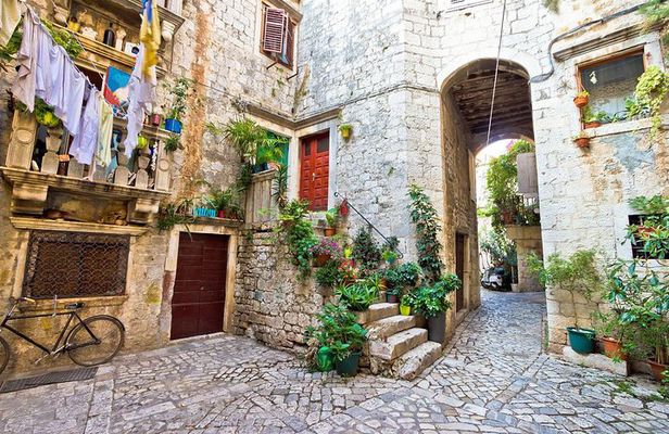 Trogir Old City Walking Tour