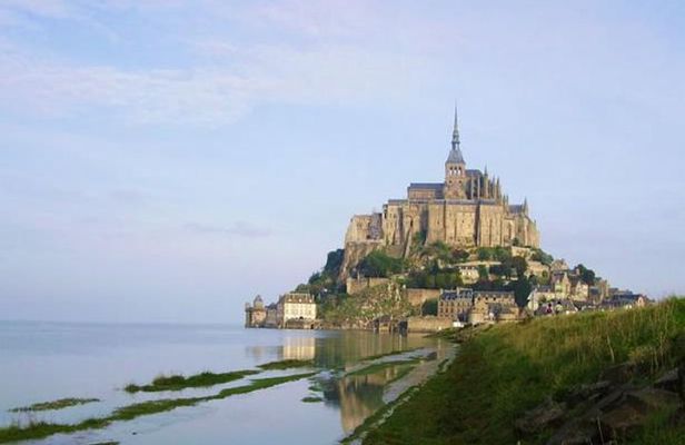 Mont Saint-Michel Day Trip from Bayeux (Shared tour)