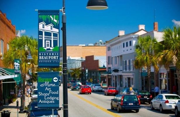 Complete History and Movie Walking Tour of Beaufort