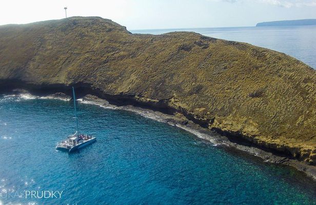 Molokini Snorkel and Performance Sail from Ma'alaea Harbor