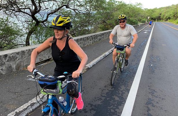 Diamond Head Bike to Hike and Local Lunch