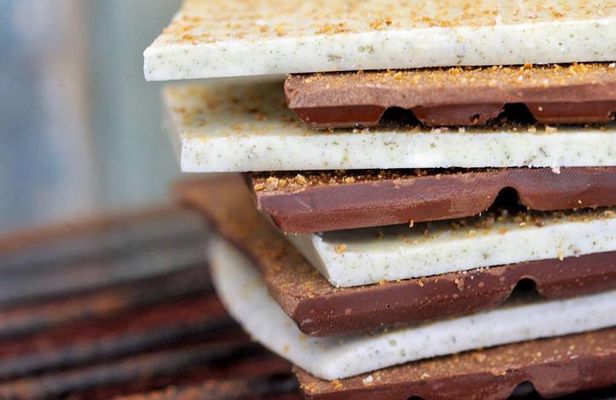 Chocolate and Wine Tasting Small Group Tour from Hvar