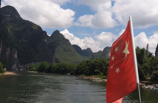 1-Day Relaxing Li River Cruise Private Tour