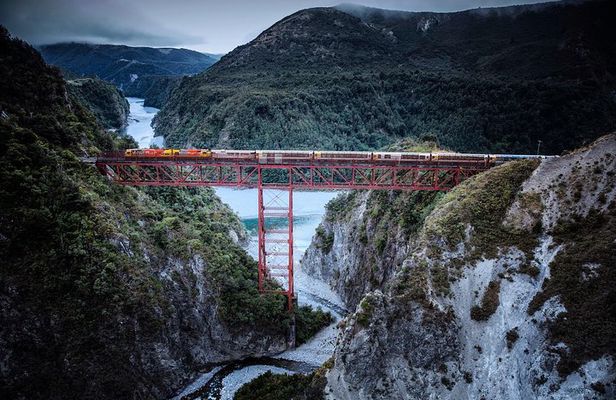 Arthur's Pass and TranzAlpine Train Day Tour from Christchurch