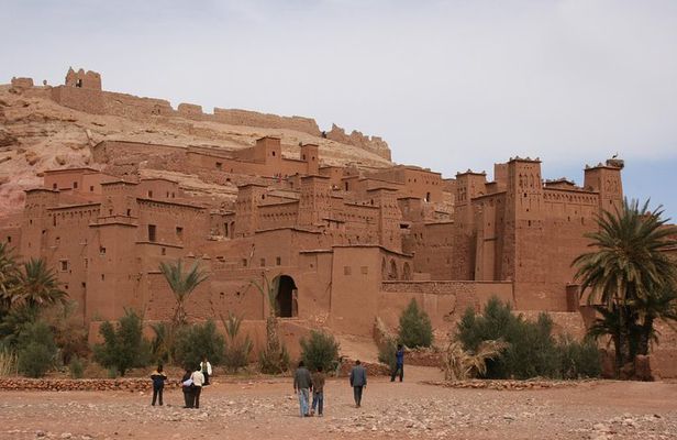 Kasbahs & Desert adventure from Marrakech for 4 days