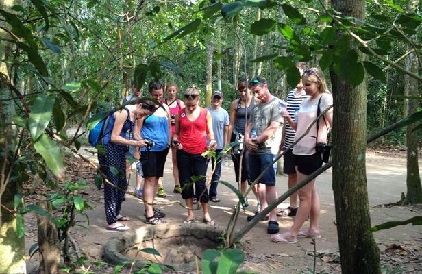 Private Cu Chi Tunnels and War Remnants Museum Tour From Phu Huu Port