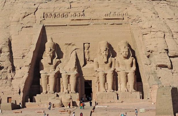 Abu Simbel Temples Private Tour from Aswan with Lunch