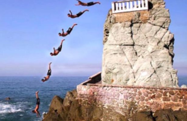 Mazatlan Shore Excursion: Small Group Highlights Tour with Lunch