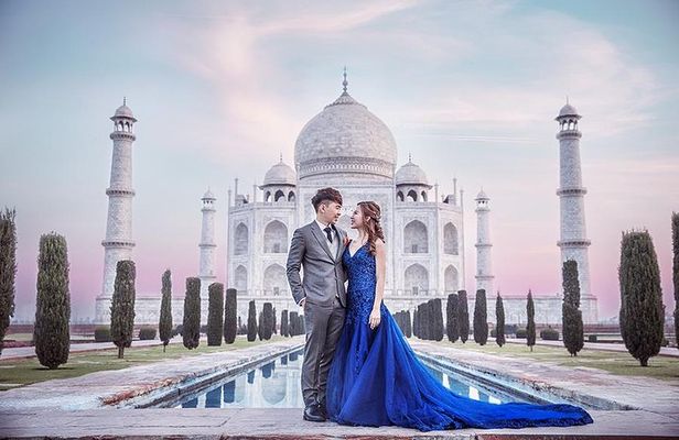 Taj Mahal Private Day Tour from Delhi by Car
