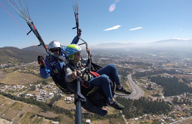 Ecuador Paragliding Quito