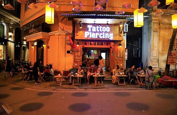Hanoi Night Market and Street Food Tour