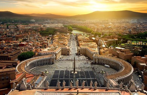 St. Peter’s Basilica: Dome Climb with Lift & Audioguide