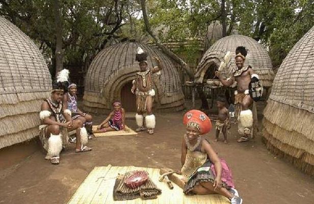 Lesedi Cultural Village Tour with Lunch from Johannesburg 