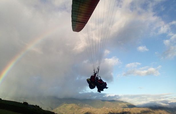 Ecuador Paragliding Baños