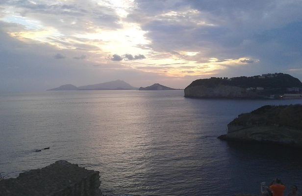 Naples: Panoramic Electric Bike Tour Thousand Colors