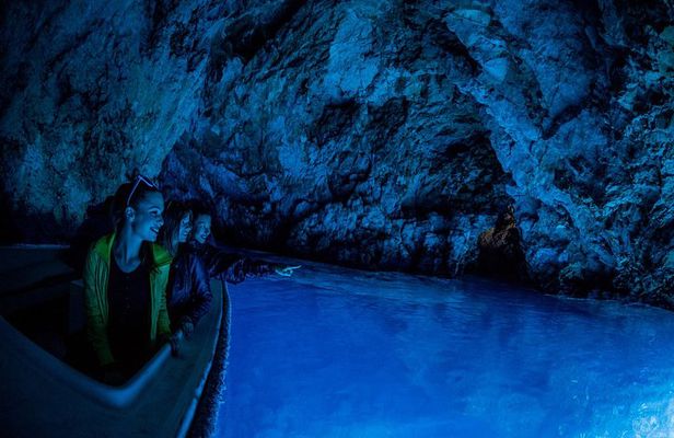 Luxury Blue Cave & 5 Islands Tour from Split