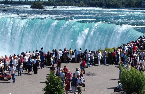 Niagara Falls, Niagara-on-the-Lake, Boat Tour from Toronto