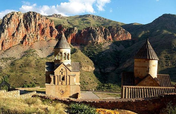 Private tour: Noravank, Tatev (monastery, ropeway), Karahundj