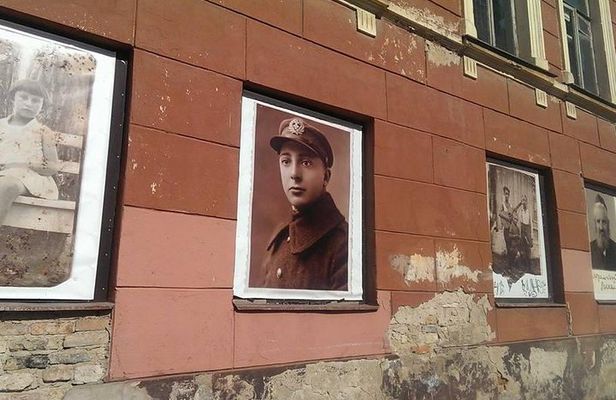 Private Walking Tour around Jewish Vilnius | With a Local Litvak