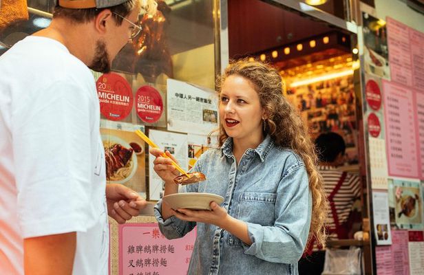 A Taste of Hong Kong: Private Tour With Locals