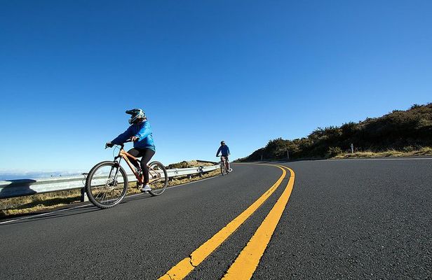 Haleakala Express Guided Bike Tour with Bike Maui