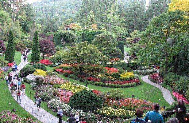 Fully narrated tour of Butchart Gardens and Saanich Peninsula