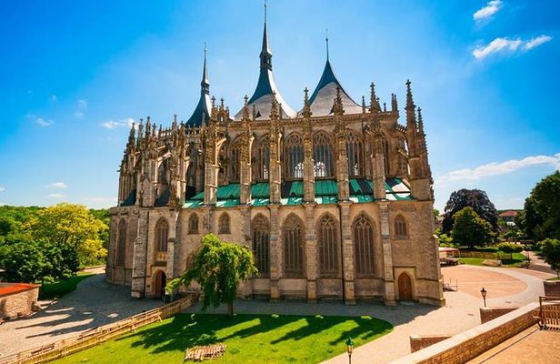 Luxury Private Day trip from Prague to Kutná Hora