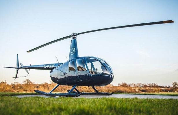 25 minute Royal Surrey Helicopter Tour