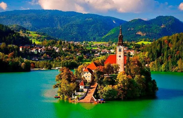Private Tour: Ljubljana and Lake Bled Day Trip from Zagreb