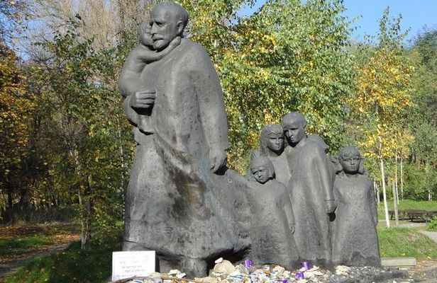 Jewish heritage in Warsaw