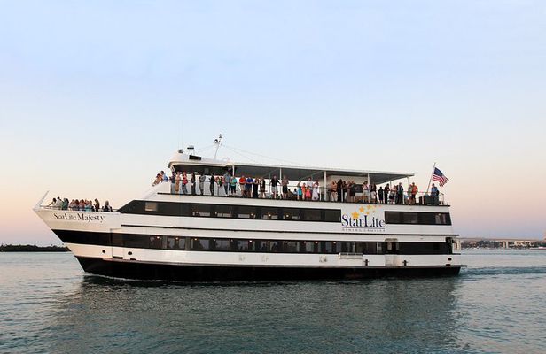 Clearwater Daytime Yacht Music Cruise with Optional Dining