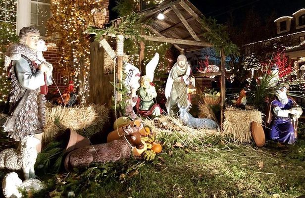 Brooklyn Dyker Heights Christmas Wonderland Bus Tour