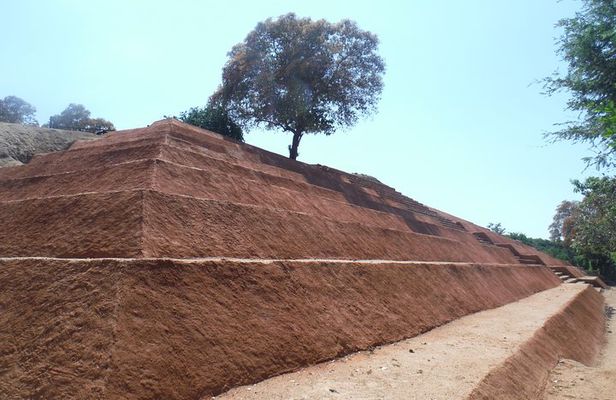 Xihuacan Culture and Archaeology Tour