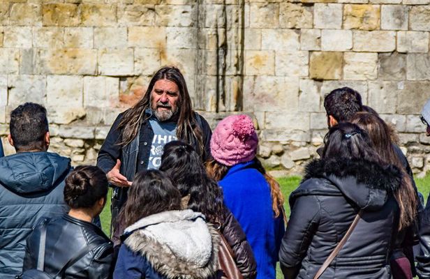 Private Historical Walking Tour of York