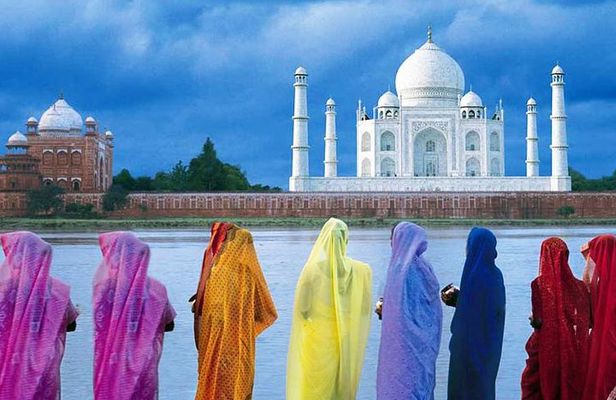 1-Day Trip to Agra visit: Taj Mahal, Agra Fort & Mehtab Bagh from Delhi