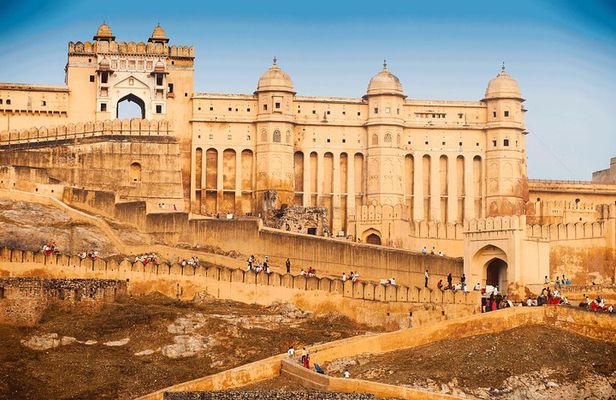 Full-Day City Tour of Jaipur with Guide