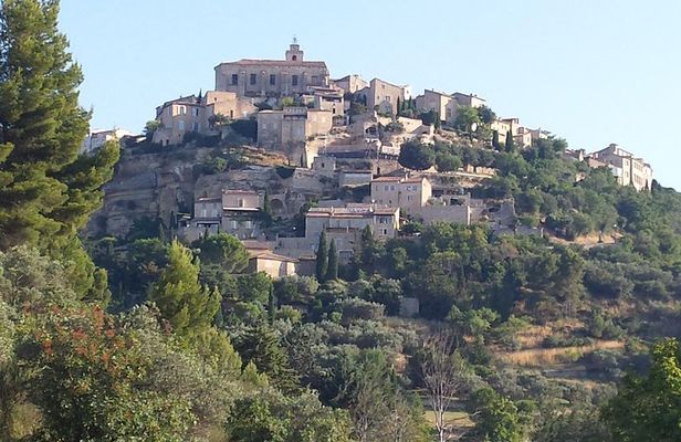 Luberon, Roussillon & Gordes Half-Day Tour from Avignon