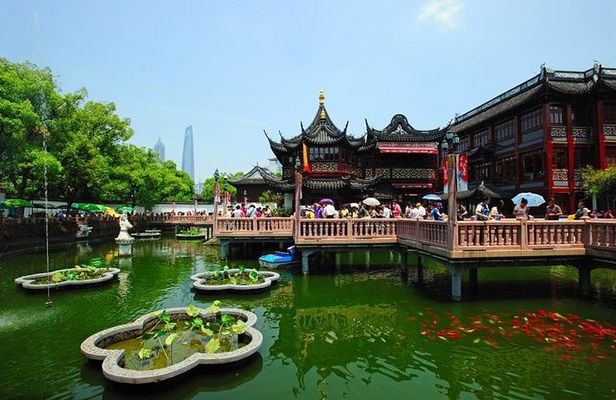 Private Amazing Shanghai City Day Tour in Your Way