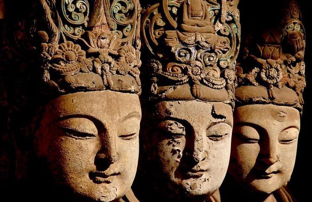 Dazu Rock Carvings+Tsi-Chi-Ko Old Town Private Tour