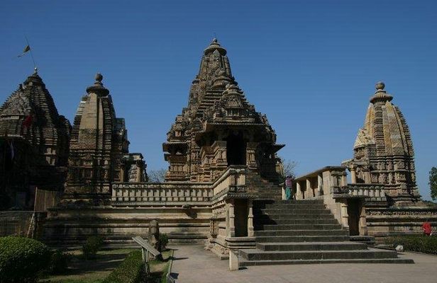 8-Day Private Tour: Delhi, Jaipur, Agra & Kamasutra Temples, Khajuraho