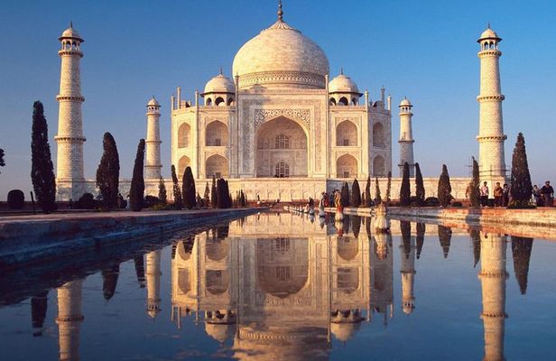 Full-Day City Tour of Agra visit Taj Mahal, Agra Fort and Fatehpur Sikri