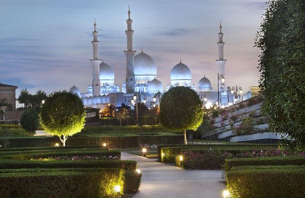 Abu Dhabi City Tour & Grand Mosque Visit From Dubai for PVT Group