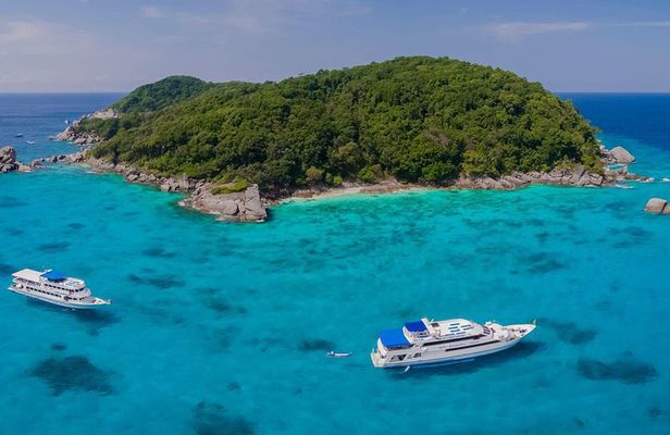 Similan Islands Full-Day Tour from Phuket with Lunch (SHA Plus)