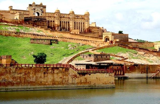 Agra to Jaipur Same Day Tour