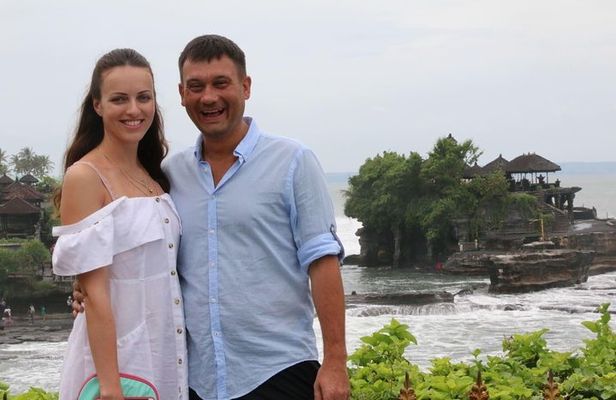 Tanah Lot and Uluwatu Temple Tour Including Seafood Dinner at Jimbaran Beach