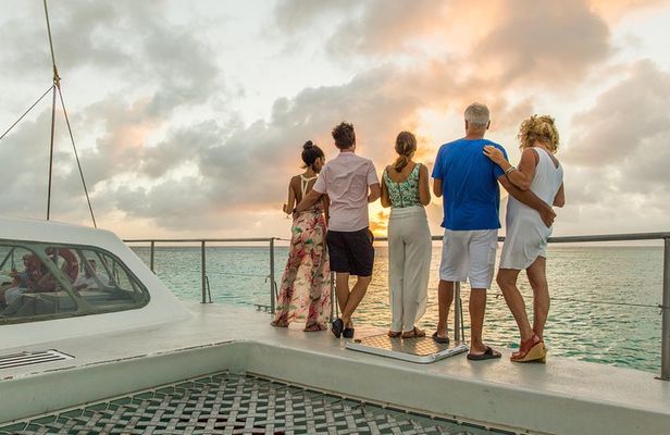 Aruba Sunset Sail Dinner Cruise with Open Bar by Catamaran
