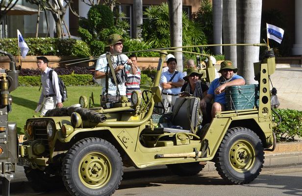 Half-Day Tour of Ho Chi Minh City on Restored Army Jeep