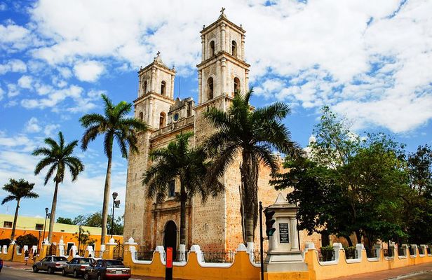 Chichen Itza, Cenote and Valladolid All-Inclusive Private Tour from Riviera Maya