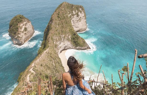Kelingking Beach Nusa Penida Instagram Tour (Private & All-Inclusive)
