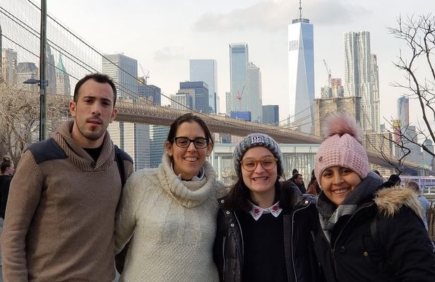 Contrasts VIP Private (We visited Harlem, Bronx, Queens, Brooklyn and Manhattan)